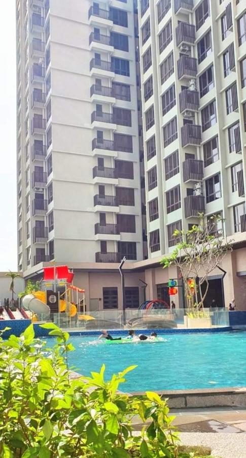 Jrv Hotelstyle Homestay Melaka Buitenkant foto