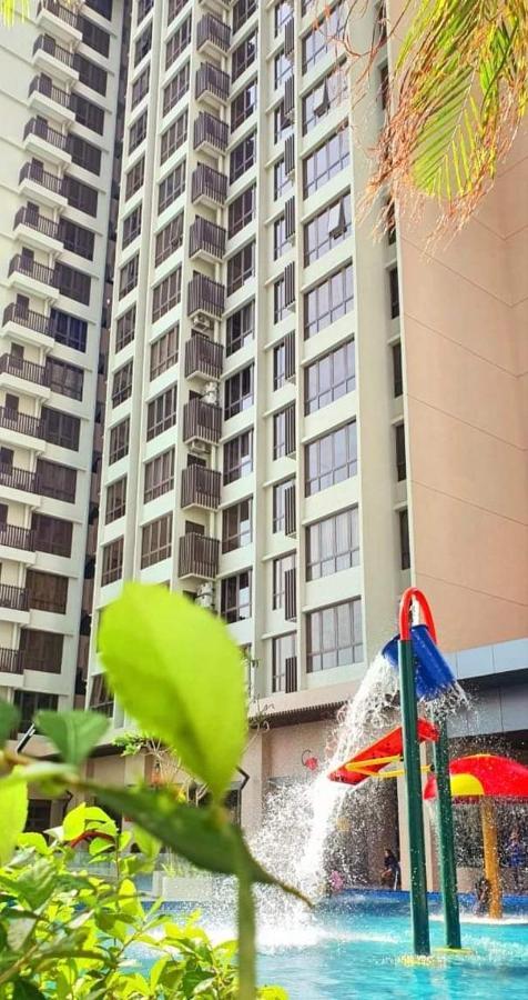 Jrv Hotelstyle Homestay Melaka Buitenkant foto