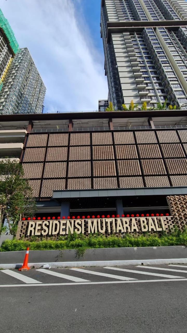 Jrv Hotelstyle Homestay Melaka Buitenkant foto